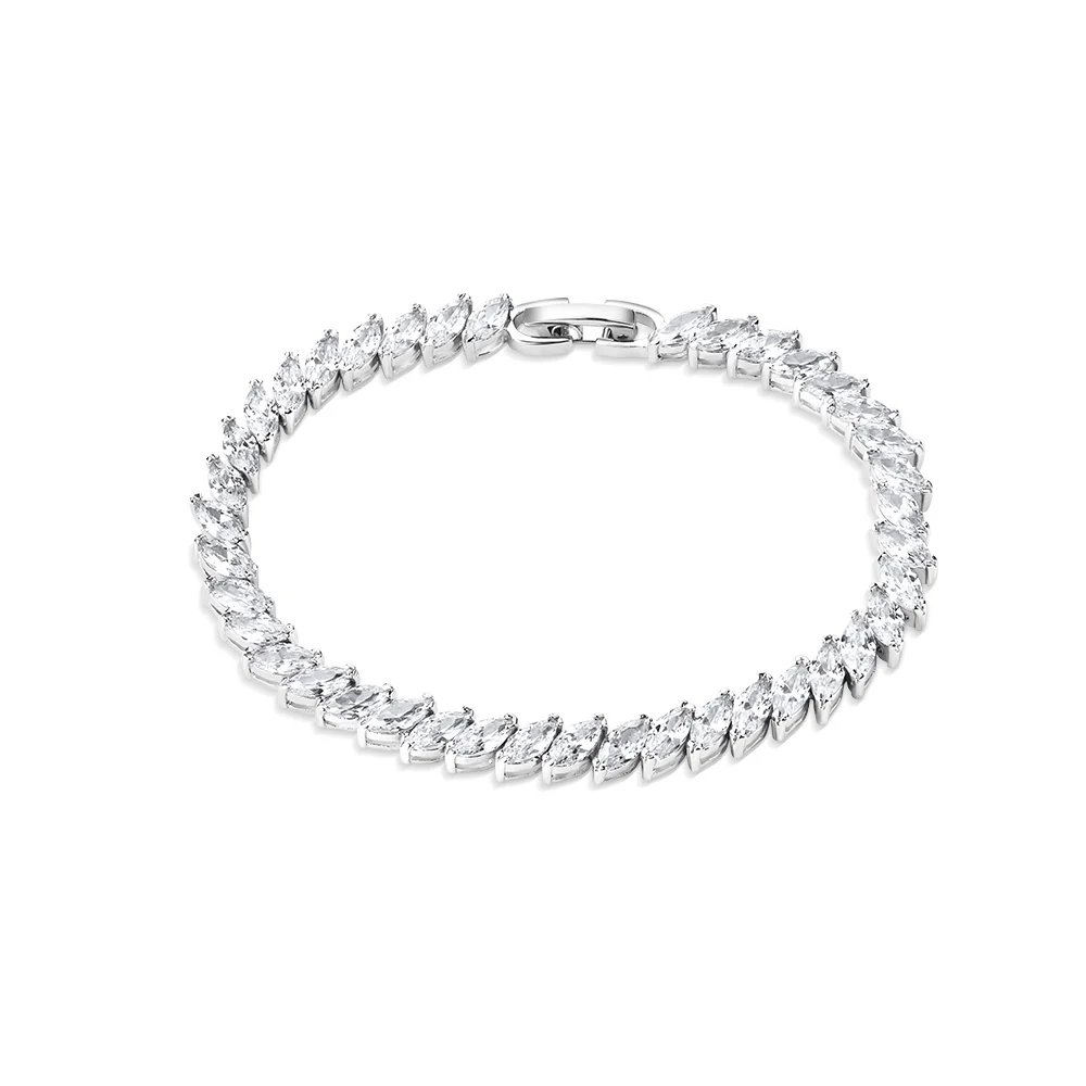 Vintage Style Bracelet with Clear Stones